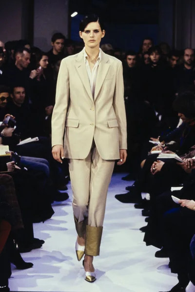 Look 42